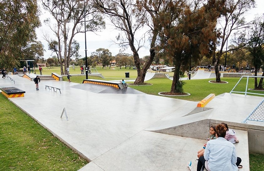 Edge skatepark